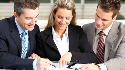 Cosmetic dentistry revenues stable, growth expected in some categories Cosmetic dentistry revenues stable, growth expected in some categories