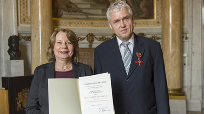 Bundesverdienstkreuz für Prof. Dr. Dr. Thomas Kreusch