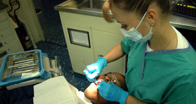 US military recruits foreign doctors