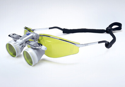 New EyeMag Smart medical loupes with sports frame and integrated laser protection from Carl Zeiss