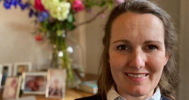 “Met vijfduizend mondkapjes in de auto naar het AMC”