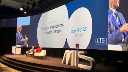 Discussion between Drs Eric Van Dooren and Myron Nevins at the MIS Global Conference 2018.