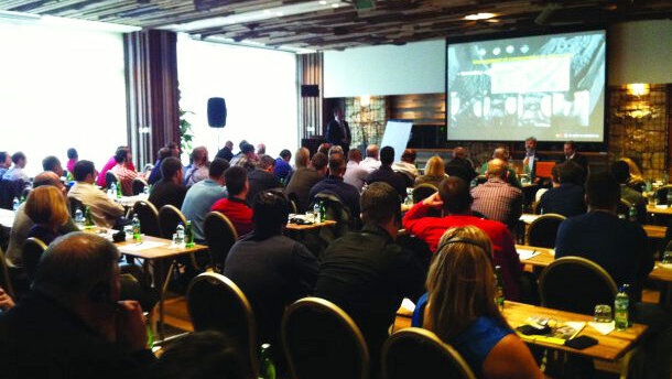 IMPLANTOLOŠKI SKUP SKIPLANT