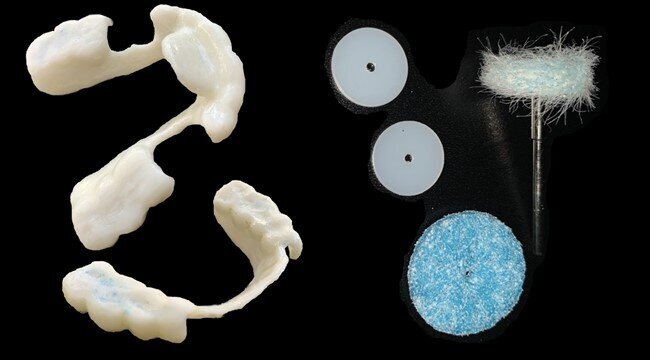 Fig. 14_La stampa 3D (tecnica additiva) consente di realizzare bordi dei dispositivi arrotondati e smussati, che migliorano il comfort e l’accettazione da parte del paziente, riducendo spesso quasi a zero la necessità di successivi aggiustamenti della poltrona, per i quali potranno essere utilizzati solo strumenti da rifinitura.