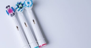 Opzetborstel-service om gaatjes te voorkomen