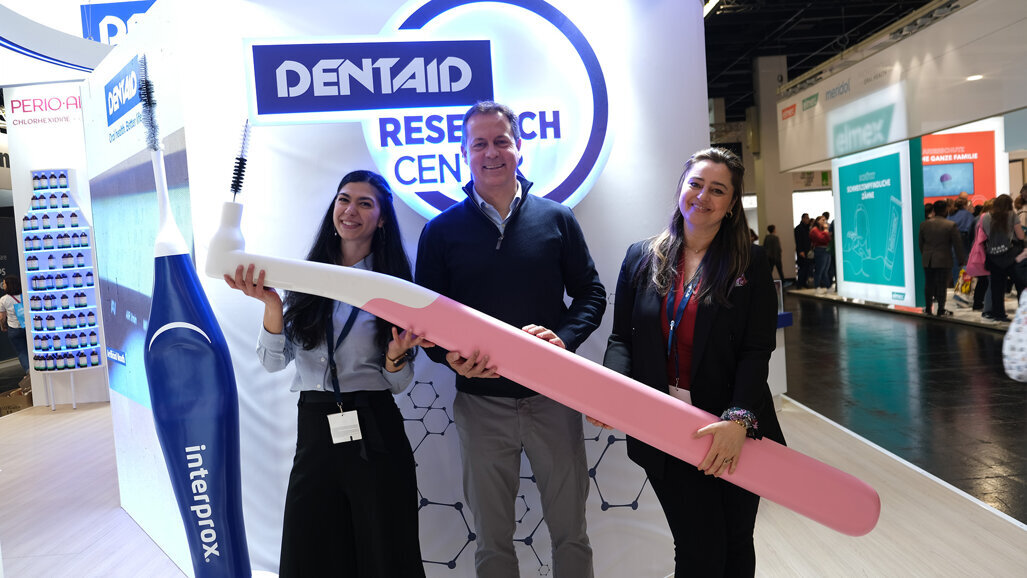 Innovative Interdentalhygiene auf der IDS 2025: neue Produktlinie von Dentaid