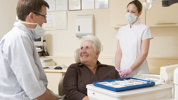 Unterlassene Hilfeleistung: schlechte Versorgung Behinderter und alter Menschen