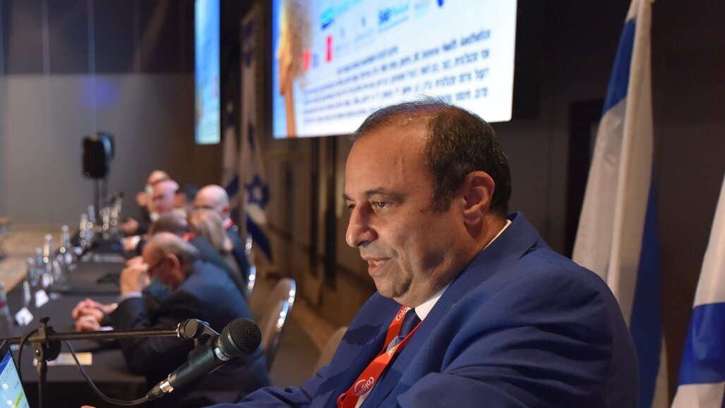 פרופ' נרדי כספי נבחר לתפקיד באיגוד העולמי לכירורגיה פה ולסתות פרופ' נרדי כספי נבחר לתפקיד באיגוד העולמי לכירורגיה פה ולסתות