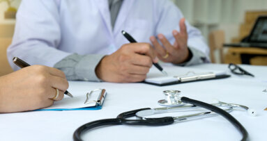 Collaboration between healthcare professionals may help reduce caries