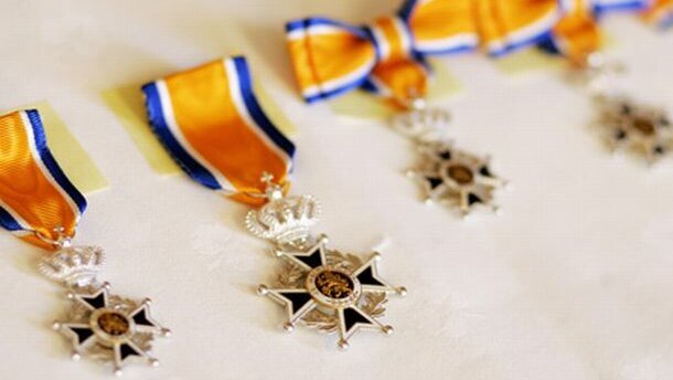 Emeritus hoogleraar Bob ten Cate geridderd