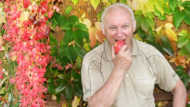 En Haute-Normandie, Un buccobus propose des consultations dans des maisons de retraite