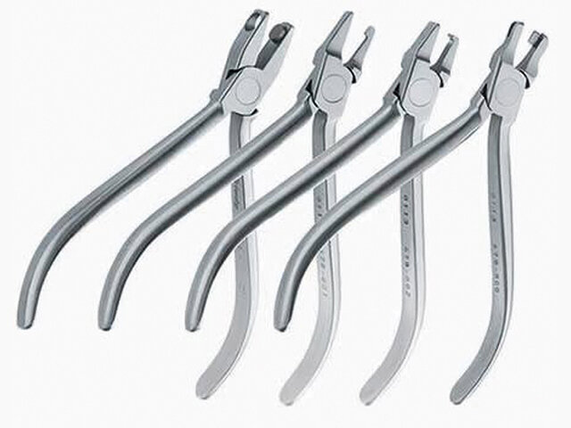 Clear Collection společnosti Hu-Friedy sestává ze čtyř nástrojů: TEAR DROP, HOLE PUNCH, VERTICAL a HORIZONTAL.