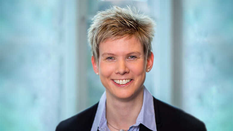 Entrevista: Profa. Katrin Bekes apresenta hipomineralização dos incisivos molares