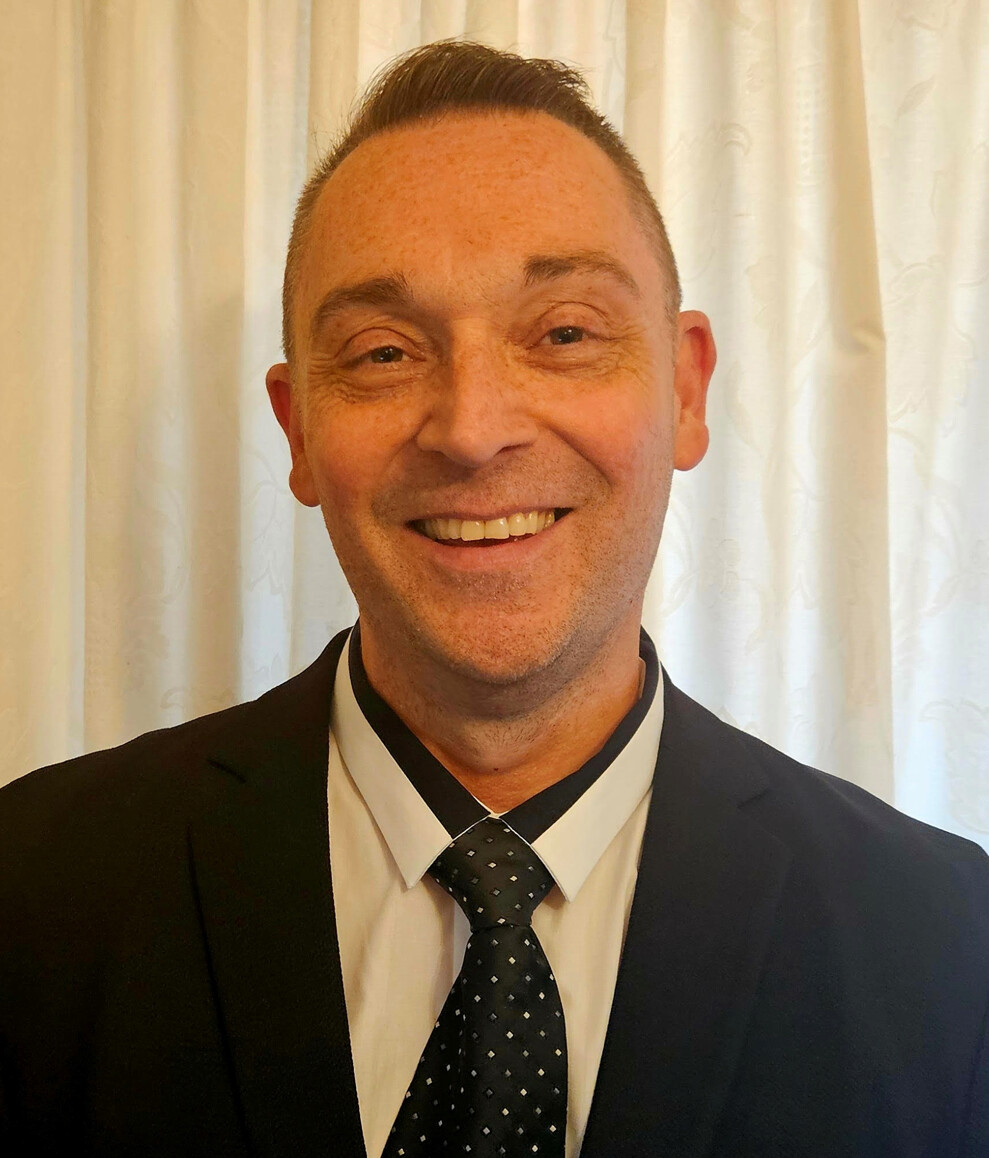 Jak twierdzi dr Jonker, skuteczny wzór osobowy w edukacji klinicznej łączy dogłębną wiedzę i doświadczenie praktyczne z umiejętnością nawiązywania relacji ze studentami oraz przekładania teorii na realne sytuacje kliniczne. (Zdjęcie: dr Casper Jonker) 