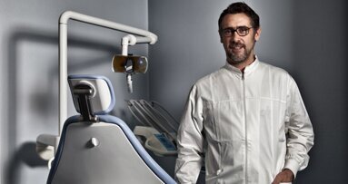 Raino: l’Intelligenza Artificiale che rivoluziona la gestione dello studio dentistico