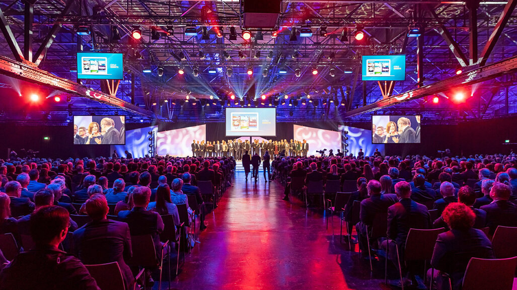 Deutscher Zahnärztetag: 4. Gemeinschaftskongress der zahnmedizinischen Fachgesellschaften