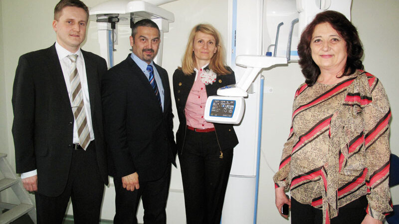 Велико Търново се сдоби  с последно поколение скенер за глава