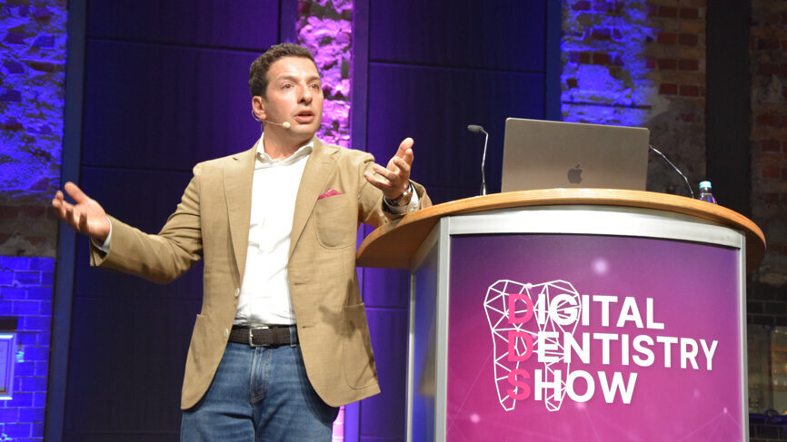 Dr Alex Sanders, CEO of Diagnocat, spoke about the next developments in artificial intelligence with regard to dental diagnostics. 