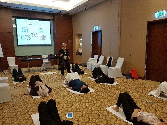 Hands-on training “Working Posture” with Dr. Penelope Jones, Australia