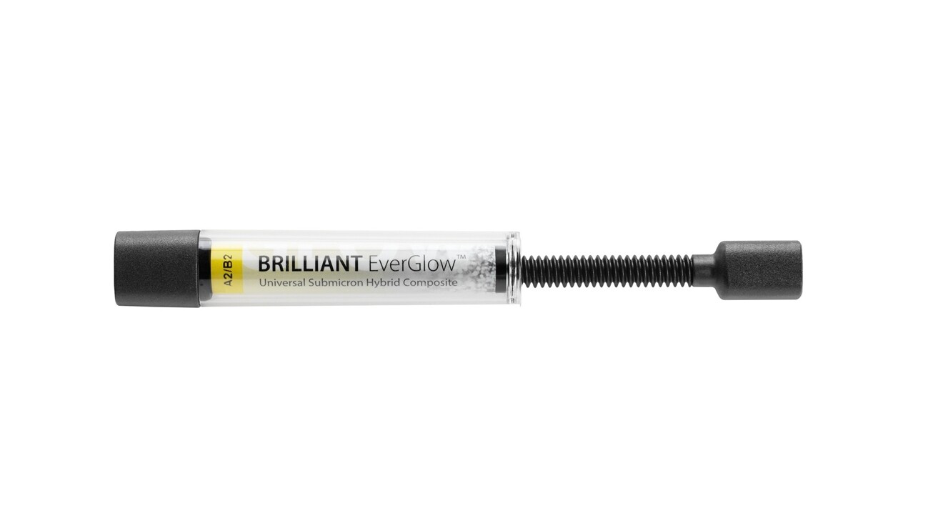 Fig. 7: BRILLIANT EverGlow (Shade A2/B2), used as the final restorative layer placed on top of BRILLIANT Bulk Fill Flow, providing high aesthetics, smooth handling and a durable surface finish.