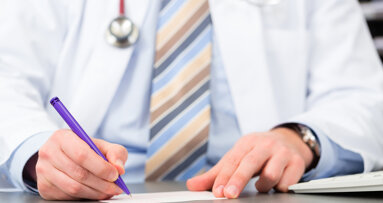 Ärztliche Gefälligkeitszeugnisse: Geltende Vorschriften sind ausreichend