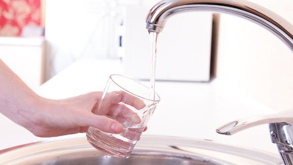 EUA abaixa o flúor em água potável após 50 anos