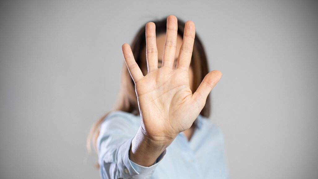 Violenza contro le donne: l’importanza dell’intercettazione precoce in ambito odontoiatrico