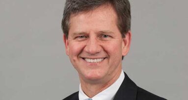 Hinman Dental Society awards $430,000 in scholarships