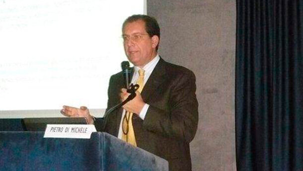 Il commento di un alto dirigente dell’odontoiatria pubblica: «Non solo delibere, protocolli o linee guida, ma voglia di guadagnarsi un sorriso»