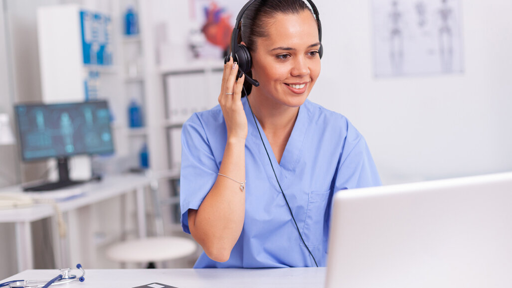 „Gesundheitsnavi 1450“ als Anlaufstelle rund um die Uhr