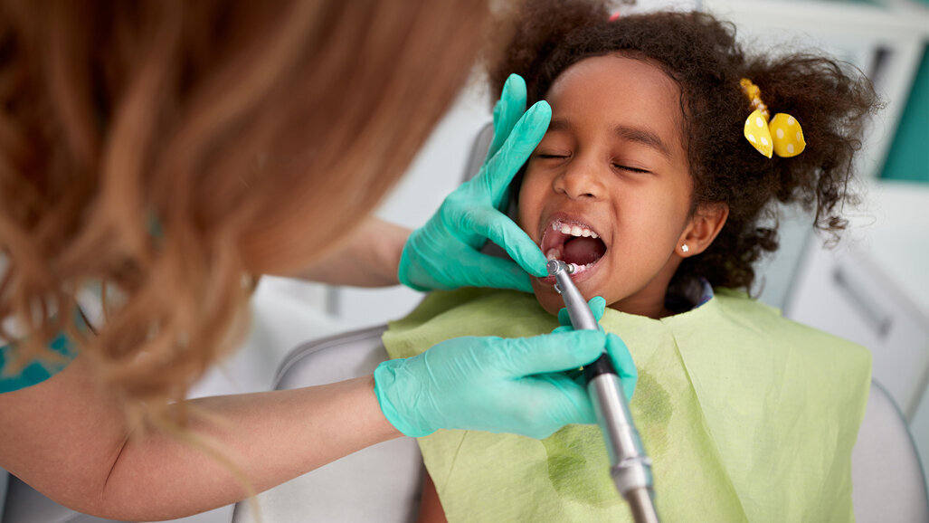 Internationaler Kindertag 2025: Kinderzahnheilkunde ist Zukunftsvorsorge
