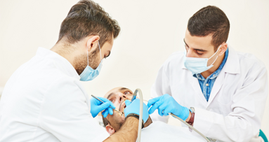 Bundesweit ersten Lehrstuhl für Behindertenorientierte Zahnmedizin