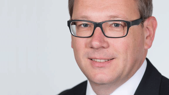 Interview: Die Digitalisierung in der Zahnmedizin ist nicht aufzuhalten