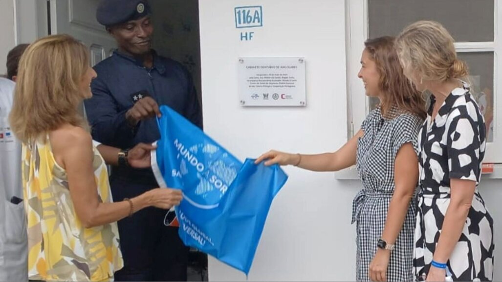 Mundo A Sorrir inaugura gabinete dentário em São Tomé e Príncipe