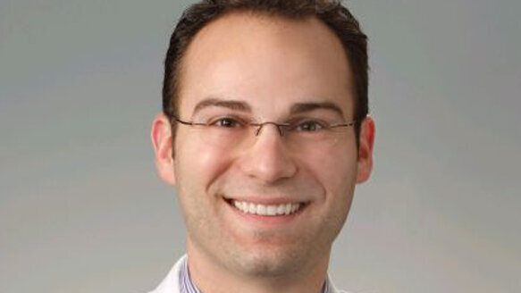 AGD offers tips on keeping a baby’s mouth healthy