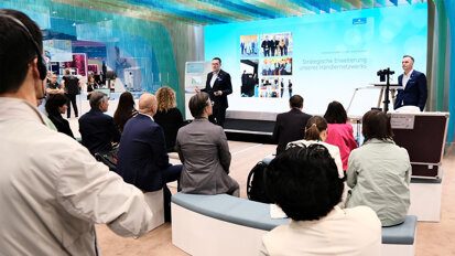 Amann Girrbach präsentiert auf der IDS neue Wege und Technologien Amann Girrbach präsentiert auf der IDS neue Wege und Technologien