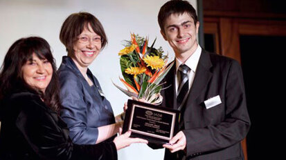 IADR und Heraeus verleihen zum 3. Mal den Travel Award IADR und Heraeus verleihen zum 3. Mal den Travel Award