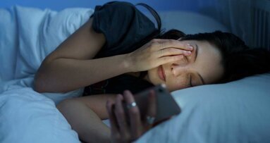 Kein erhöhtes Risiko für Hirntumor durch Handystrahlung