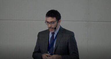 Se il dentista “deve” diventare imprenditore anche il paziente finisce per diventare un cliente?