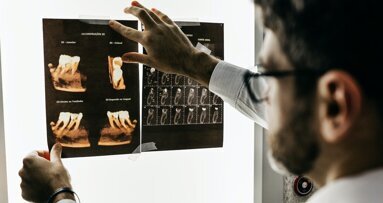 Descuento en Máster de Odontología Geriátrica