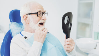 Tarifstreit um Zahnfüllungen: Kritik an Zwei-Klassen-Versorgung