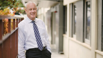 Perio expert receives Straumann research award