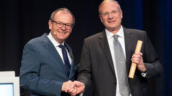 Prof. Dr. Dr. Peter Proff ist der neue Präsident der DGZMK