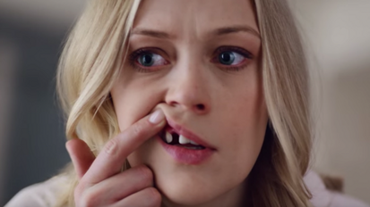 Werbung für Mundspülung schockt britische Patienten Werbung für Mundspülung schockt britische Patienten