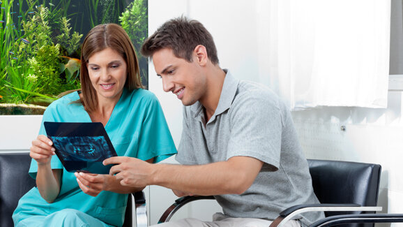 Examene pentru medici specialisti, dentisti si farmacisti specialisti