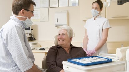 Unterlassene Hilfeleistung: schlechte Versorgung Behinderter und alter Menschen