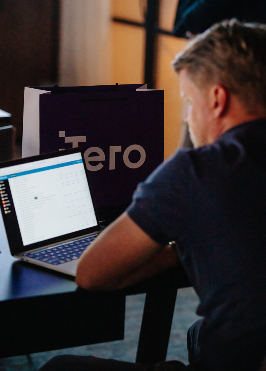 Specialised workshops on digital workflows with intra-oral scanning