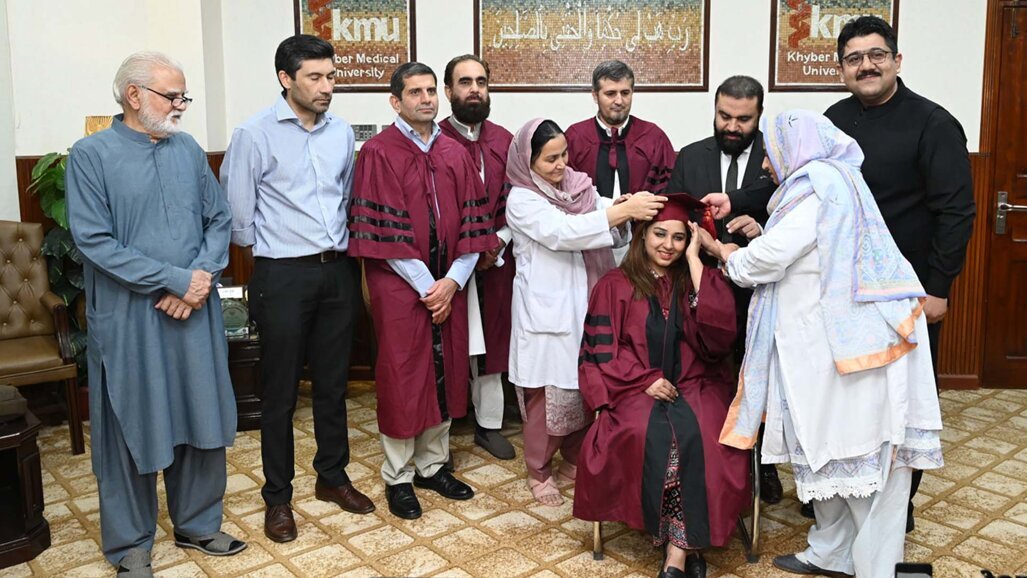 Dr. Benish Aleem becomes first PhD in Oral Pathology at KMU