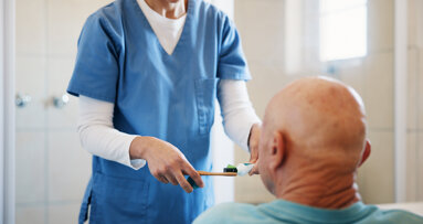 Neue S2k-Leitlinie zur zahnmedizinischen Betreuung geriatrischer Patienten veröffentlicht