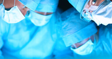 Survey shows 40% of UK dental students consider dropping out